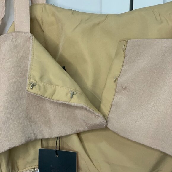 NWT - Beige Lehenga Set With Floral Sequin Cutdana Hand Embroidered Blouse - L - Picture 10 of 16